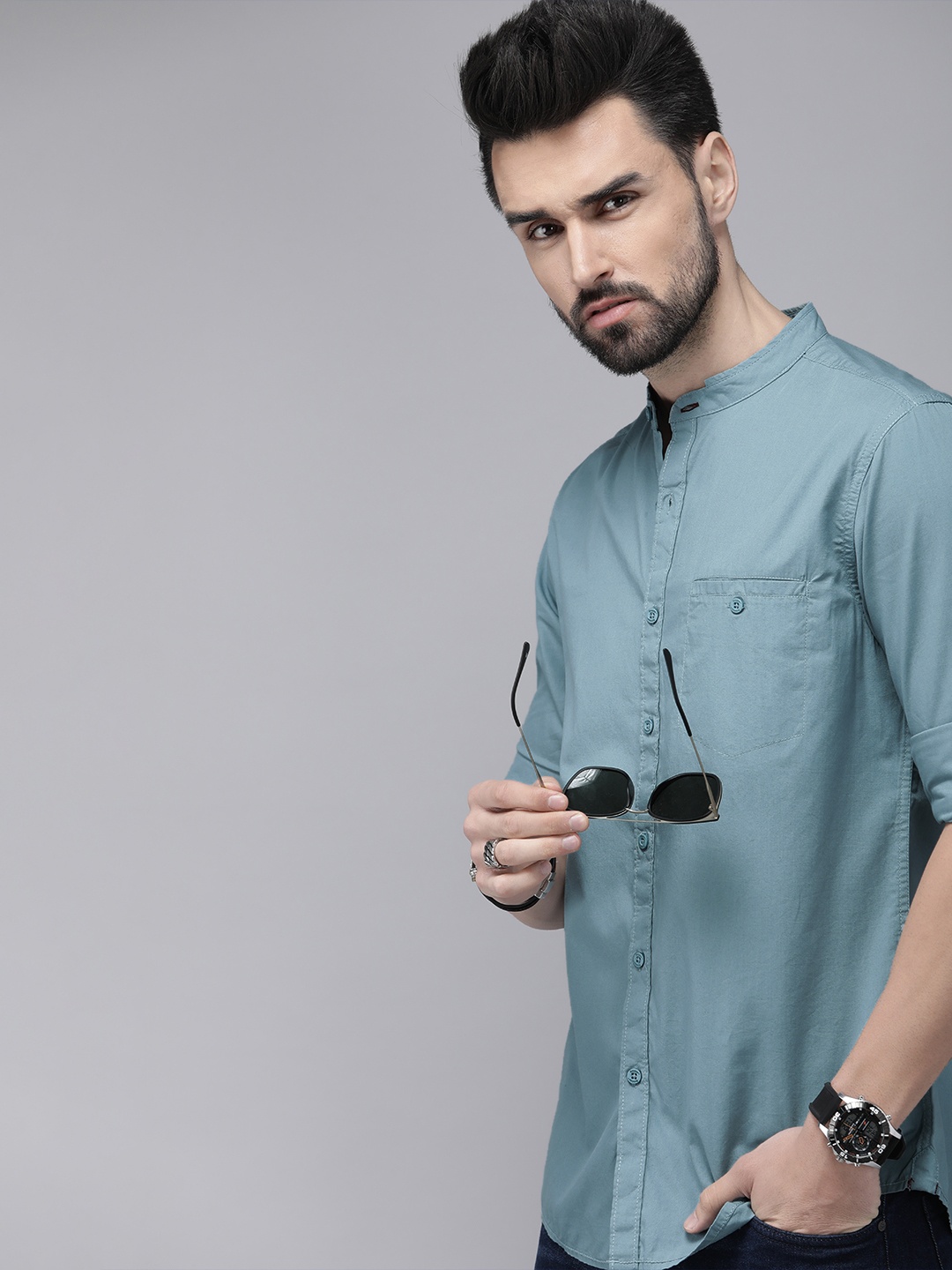 

Roadster Men Light Blue Solid Regular Fit Pure Cotton Casual Shirt