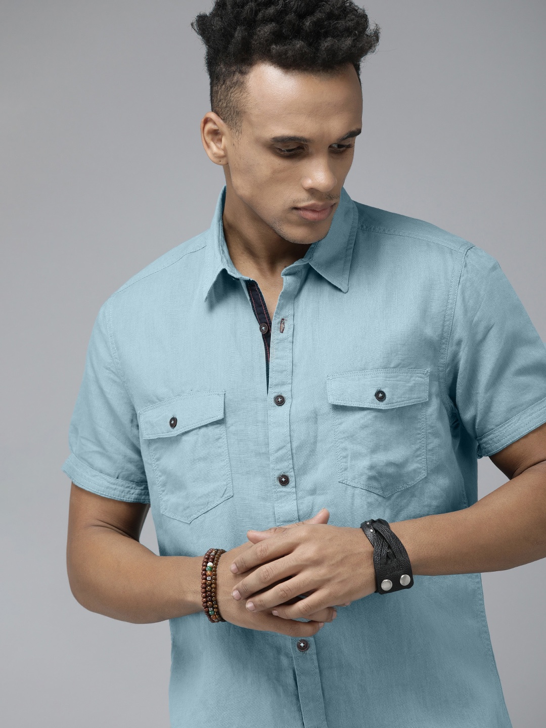 

Roadster Men Blue Casual Shirt