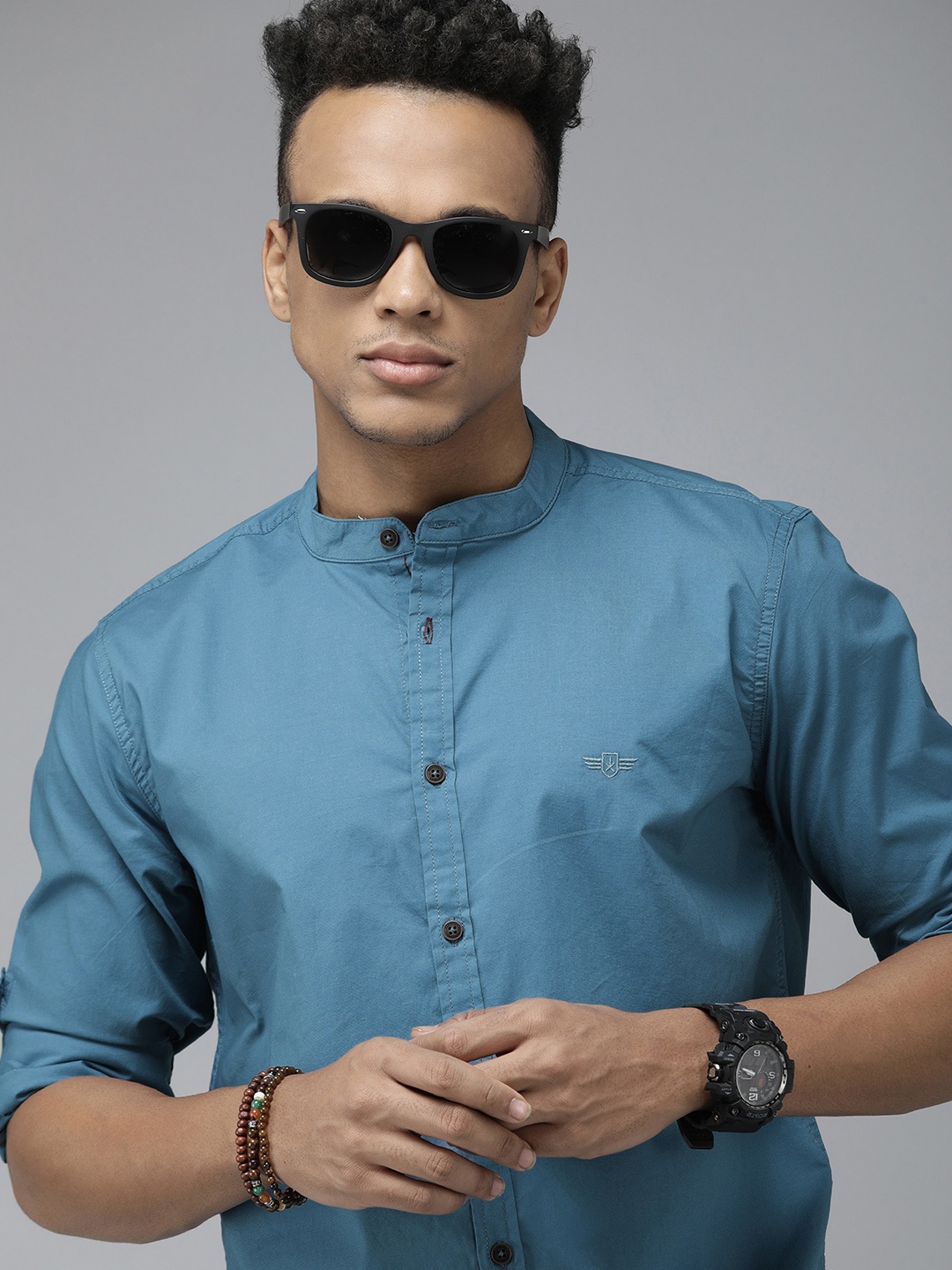 

Roadster Men Blue Slim Fit Casual Shirt