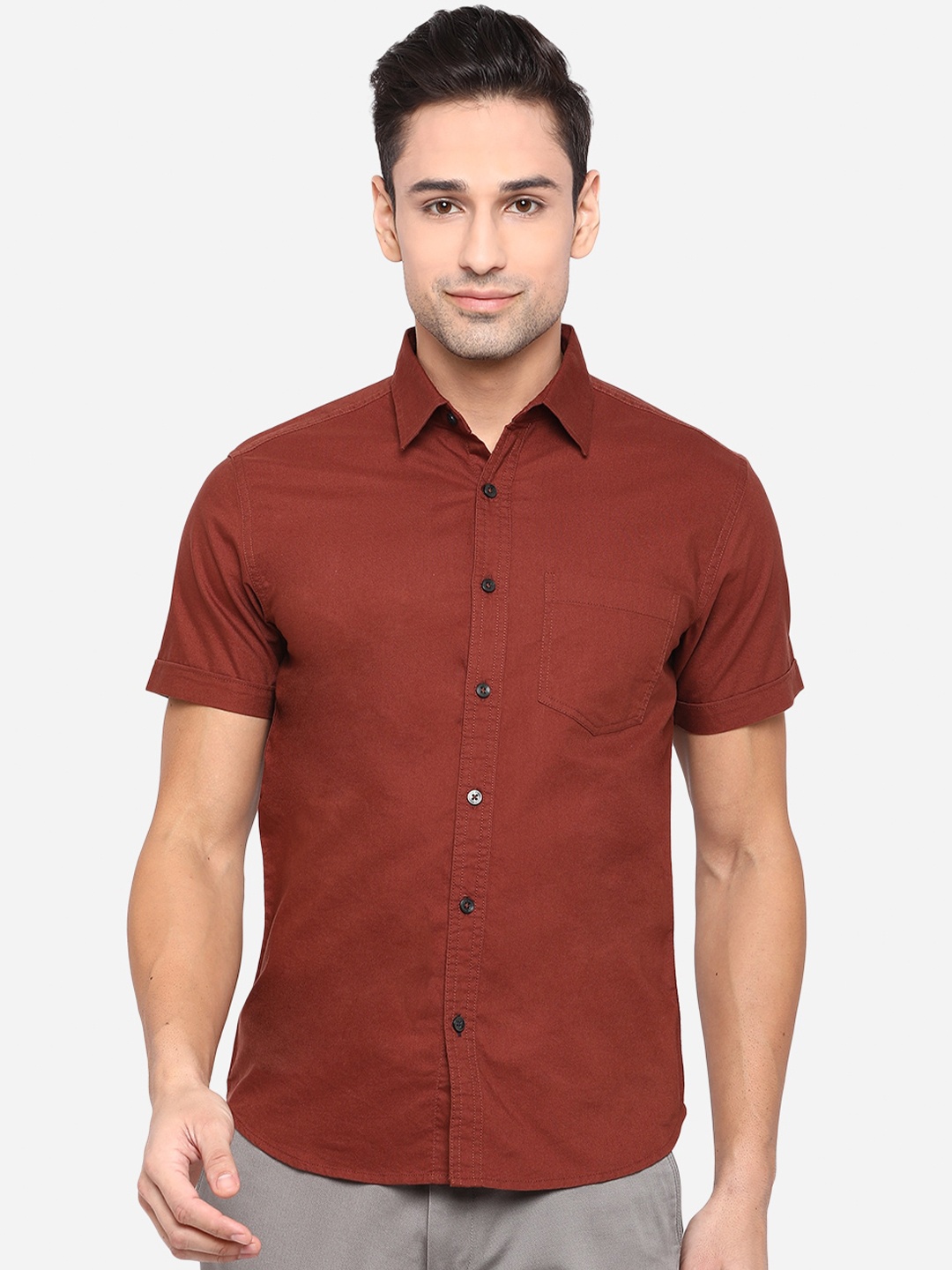 

Greenfibre Men Brown Solid Pure Cotton Slim Fit Casual Shirt