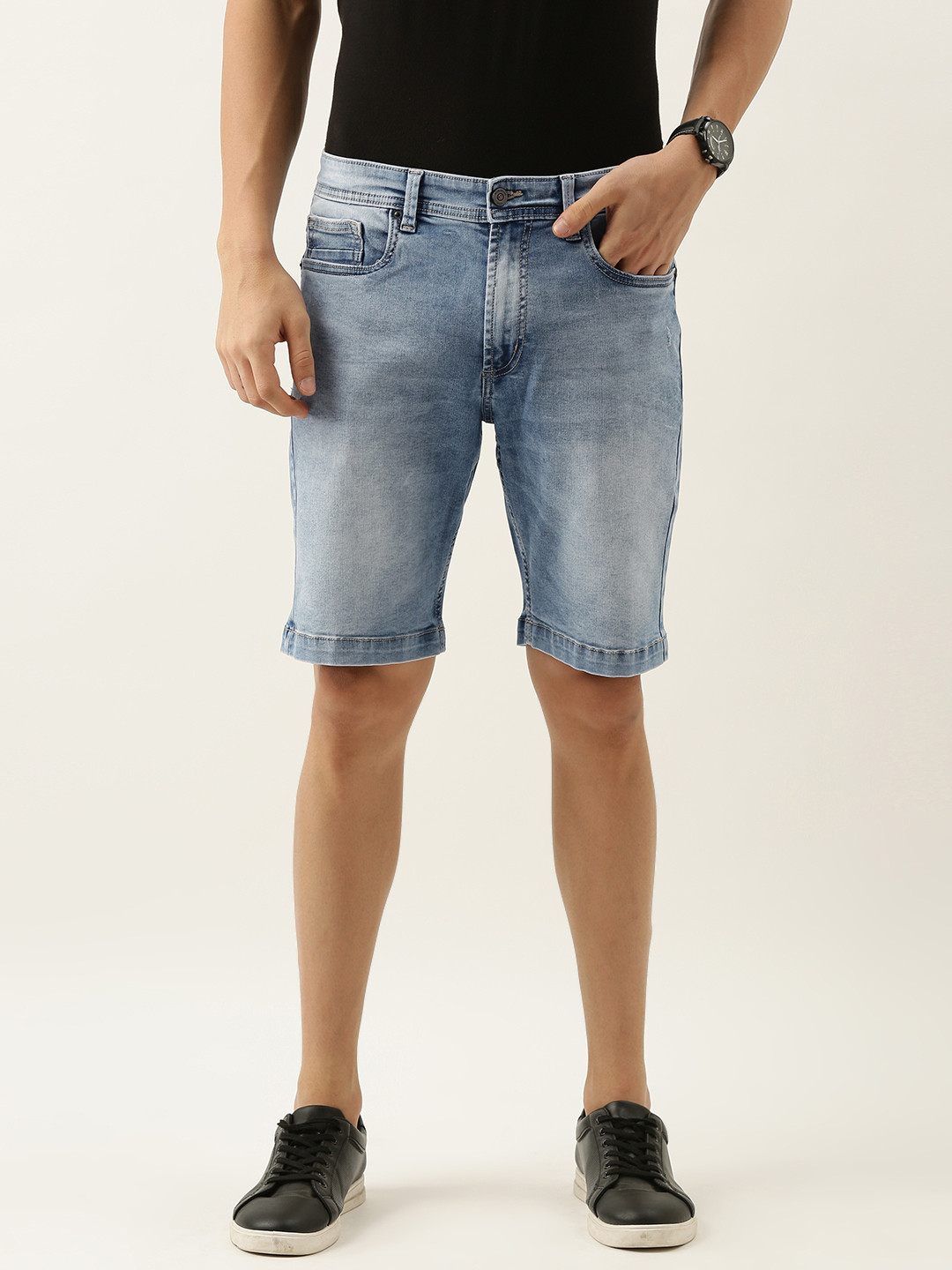 

Peter England Men Blue Washed Denim Shorts