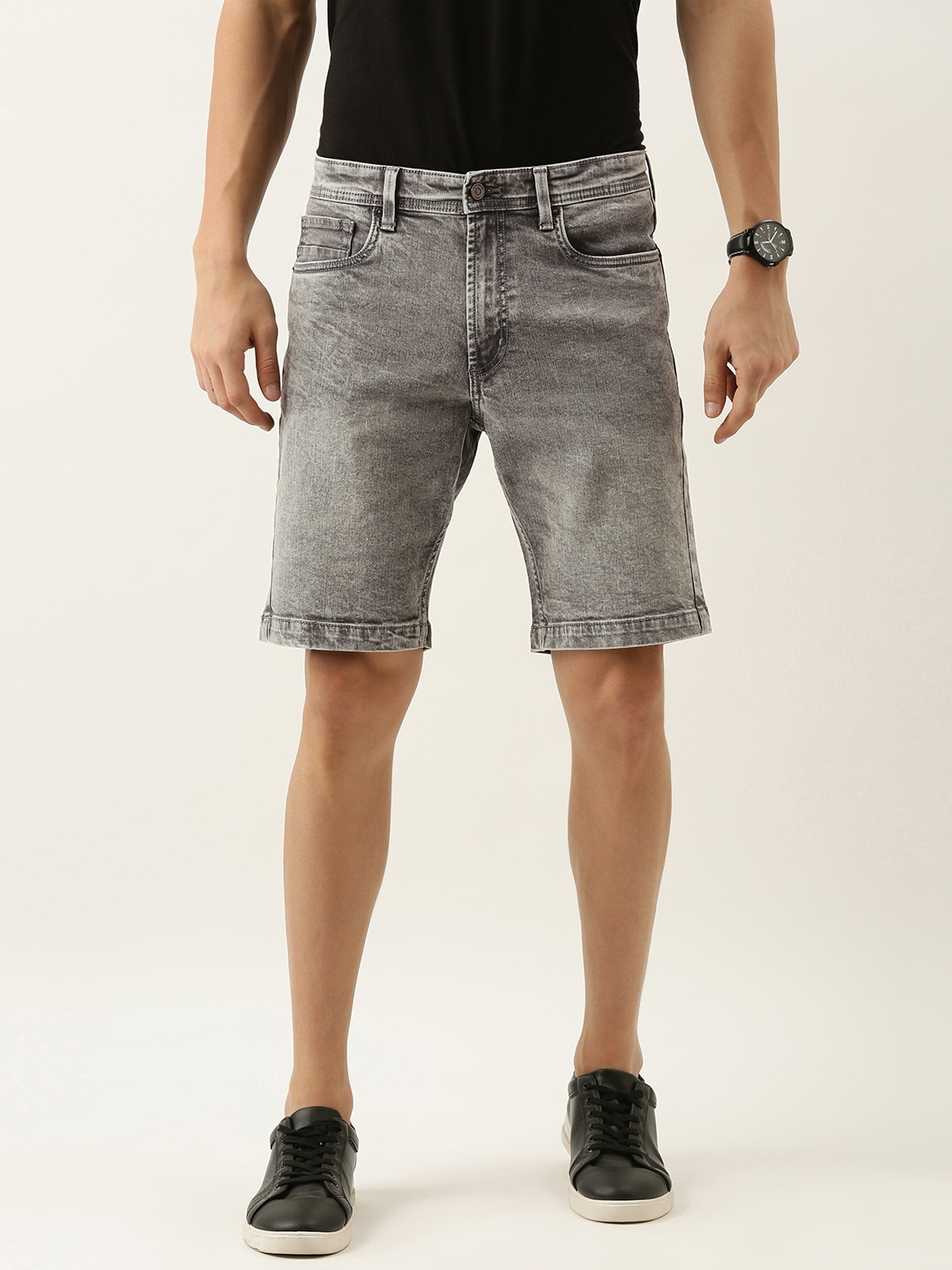 

Peter England Men Grey Washed Denim Shorts