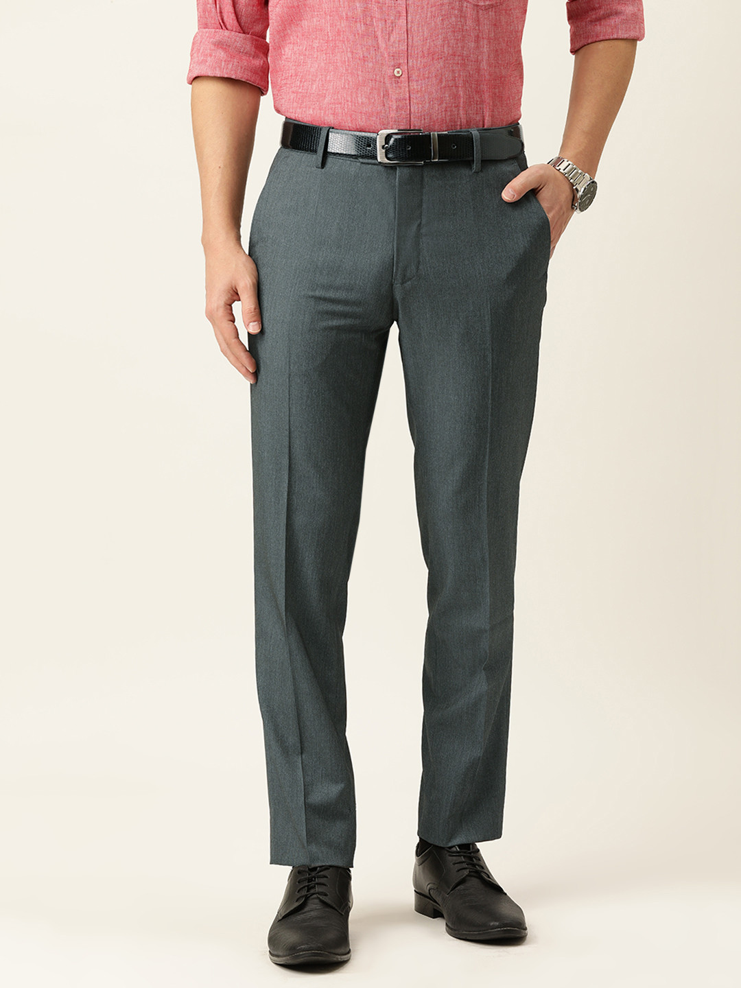 

Peter England Men Grey Solid Slim Fit Formal Trousers