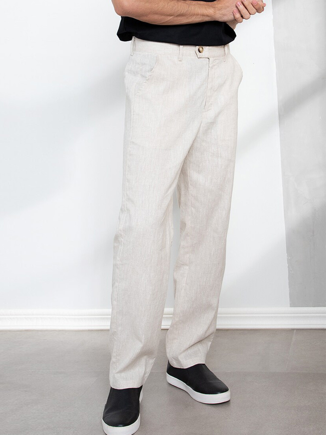 

ORIGIN BY ZALORA Men Beige Tapered Fit Trousers