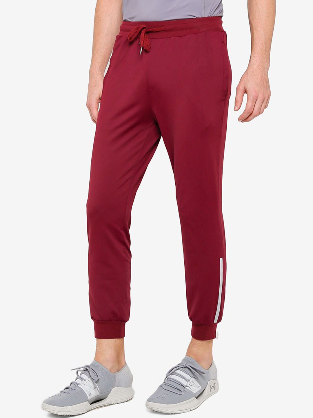 

ZALORA ACTIVE Men Red Tapered Fit Joggers Trousers