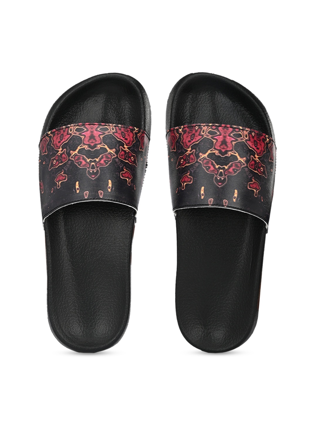 

KLEAT Men Red & Black Printed Slip-On