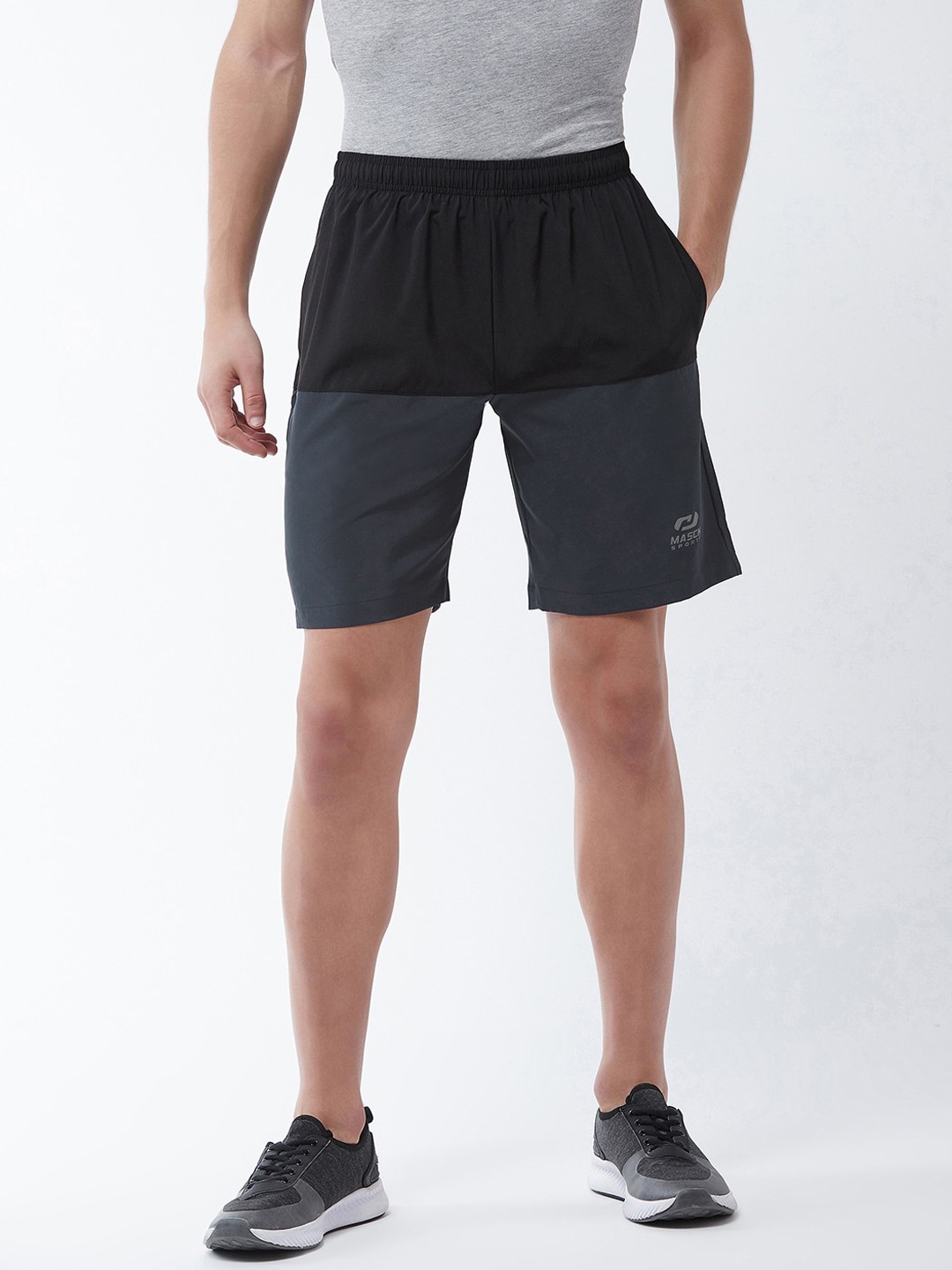 

Masch Sports Men Black Colourblocked Training or Gym Sports Shorts