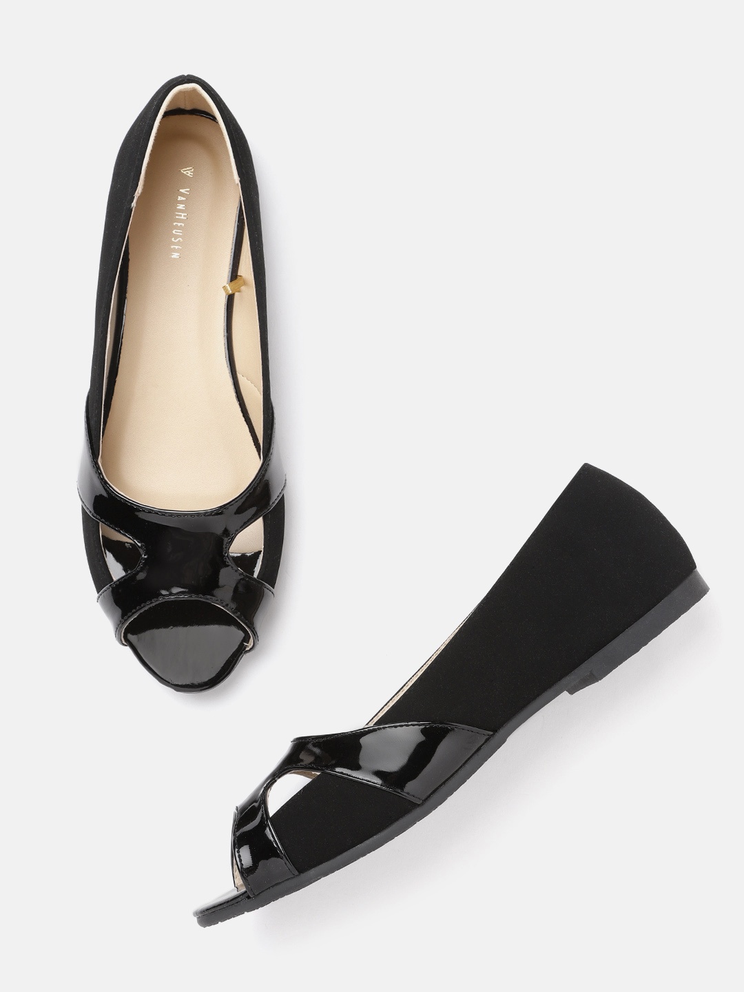 

Van Heusen Woman Black Solid Open Toe Flats with Cut-Out & Glossy Finish Detail