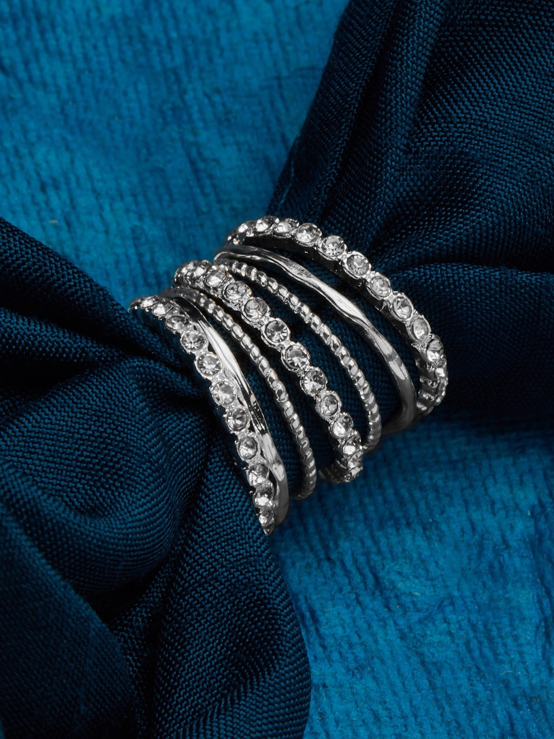 

Accessorize London Set of 7 Silver-Toned Crystal Studded Finger Rings