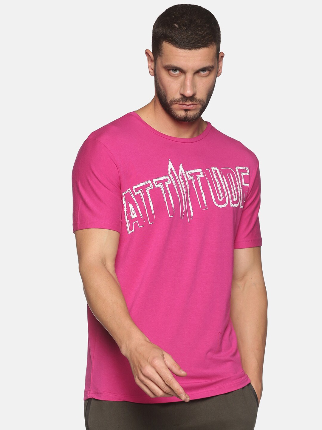 

ATTIITUDE Men Magenta Typography Printed Cotton Slim Fit T-shirt