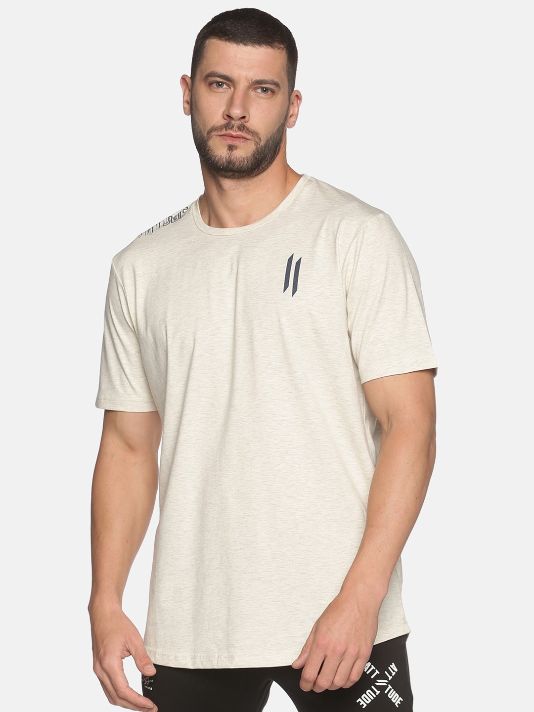 

ATTIITUDE Men Off White Solid Regular Fit Cotton Slim Fit T-shirt