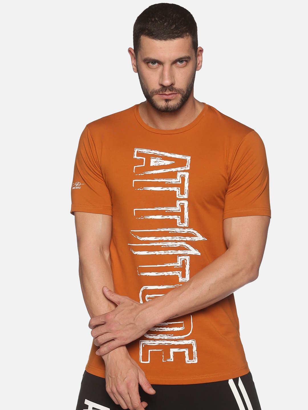 

ATTIITUDE Men Tan Typography Printed Cotton Slim Fit T-shirt
