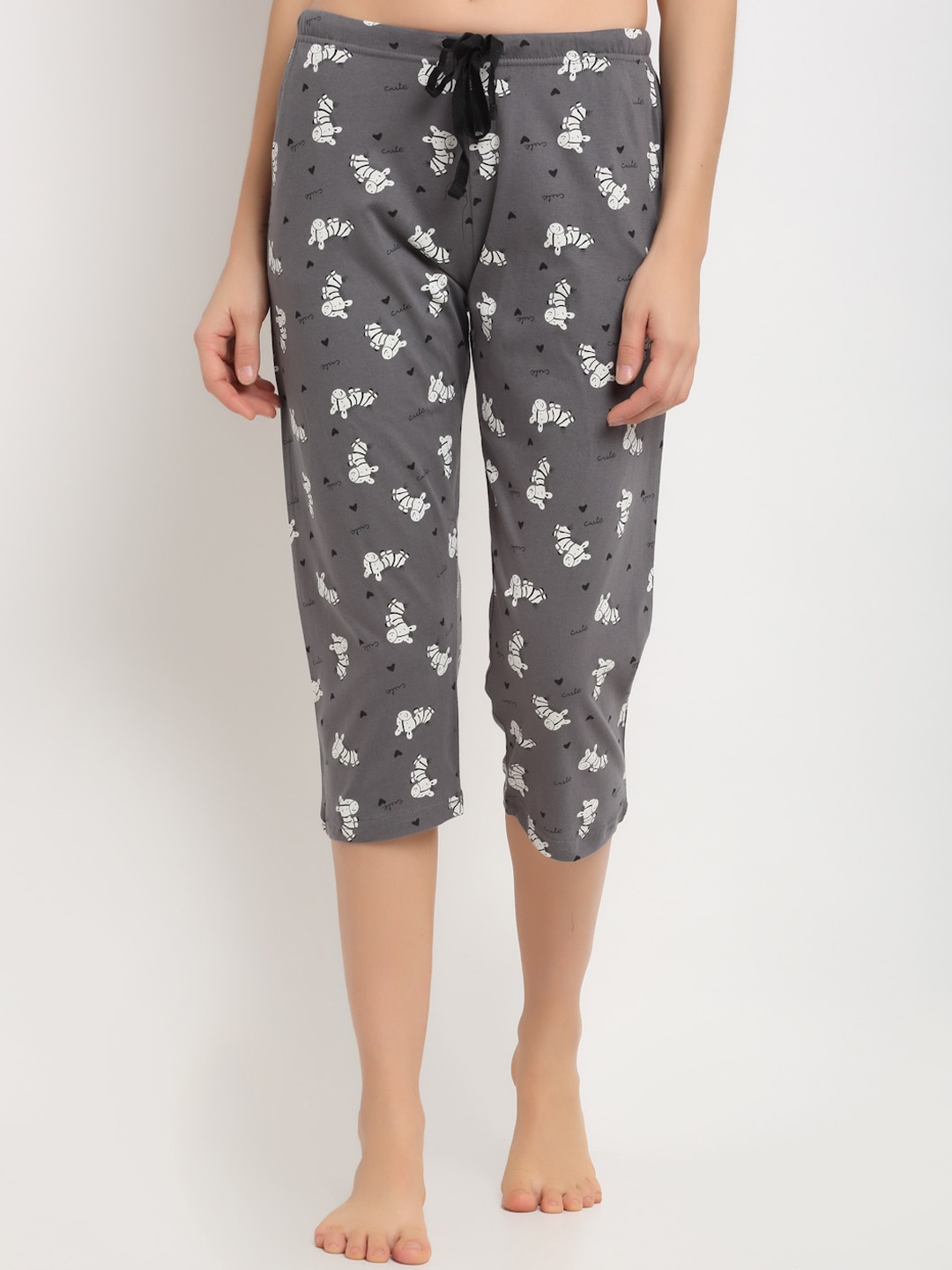 

Kanvin Women Grey & White Printed Pure Cotton Capri Lounge Pants