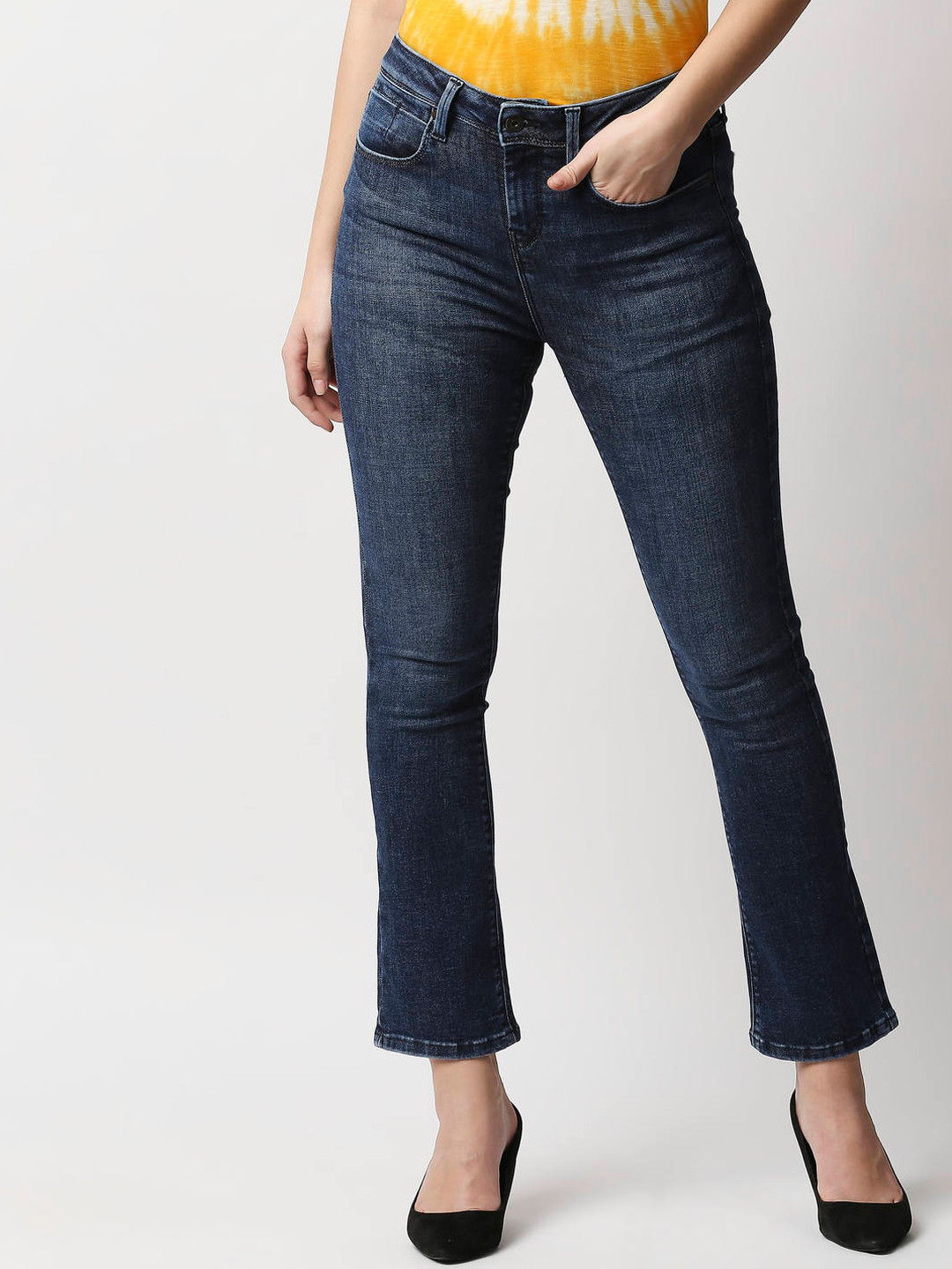 

Pepe Jeans Women Navy Blue Flared High-Rise Light Fade Stretchable Jeans