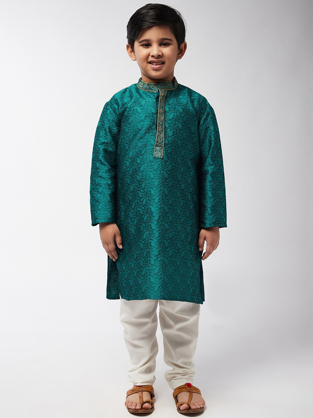 

SOJANYA Boys Teal Green Ethnic Motifs Kurta with Pyjamas