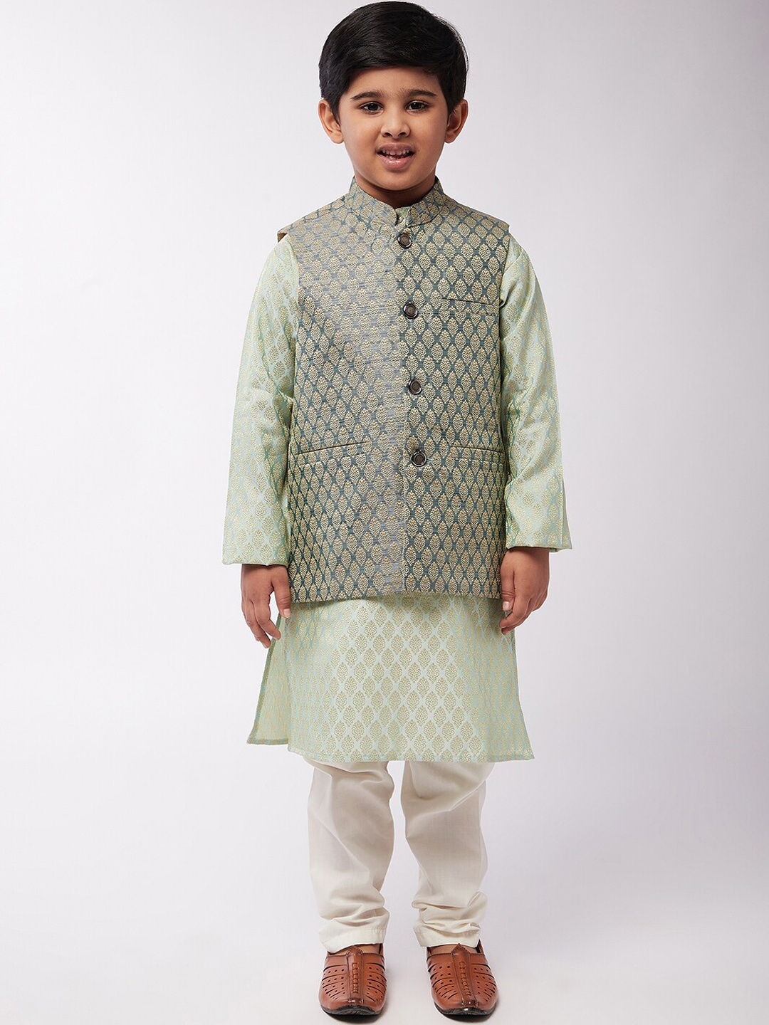 

SOJANYA Boys Green Kurta with Pyjamas & Nehru Jacket