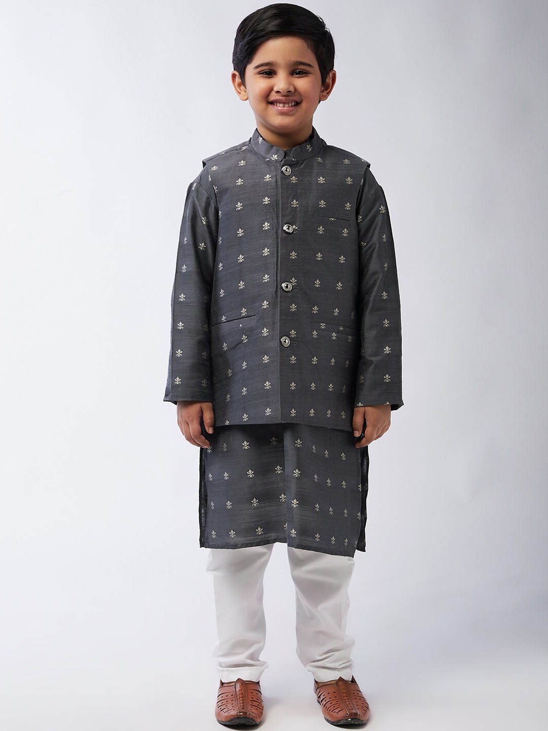 

SOJANYA Boys Grey Printed Kurta with Pyjamas With Nehru Jacket