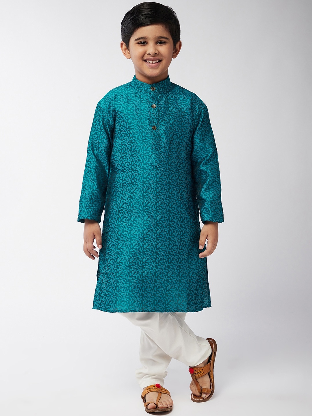 

SOJANYA Boys Turquoise Blue Ethnic Motifs Printed Kurta with Pyjamas