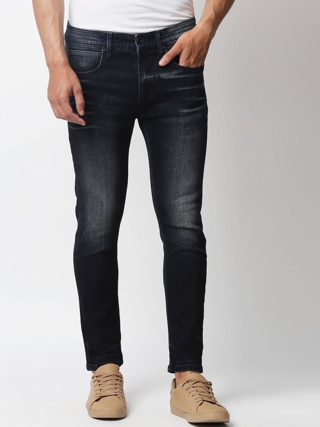 

Pepe Jeans Men Blue Skinny Fit Light Fade Stretchable Jeans
