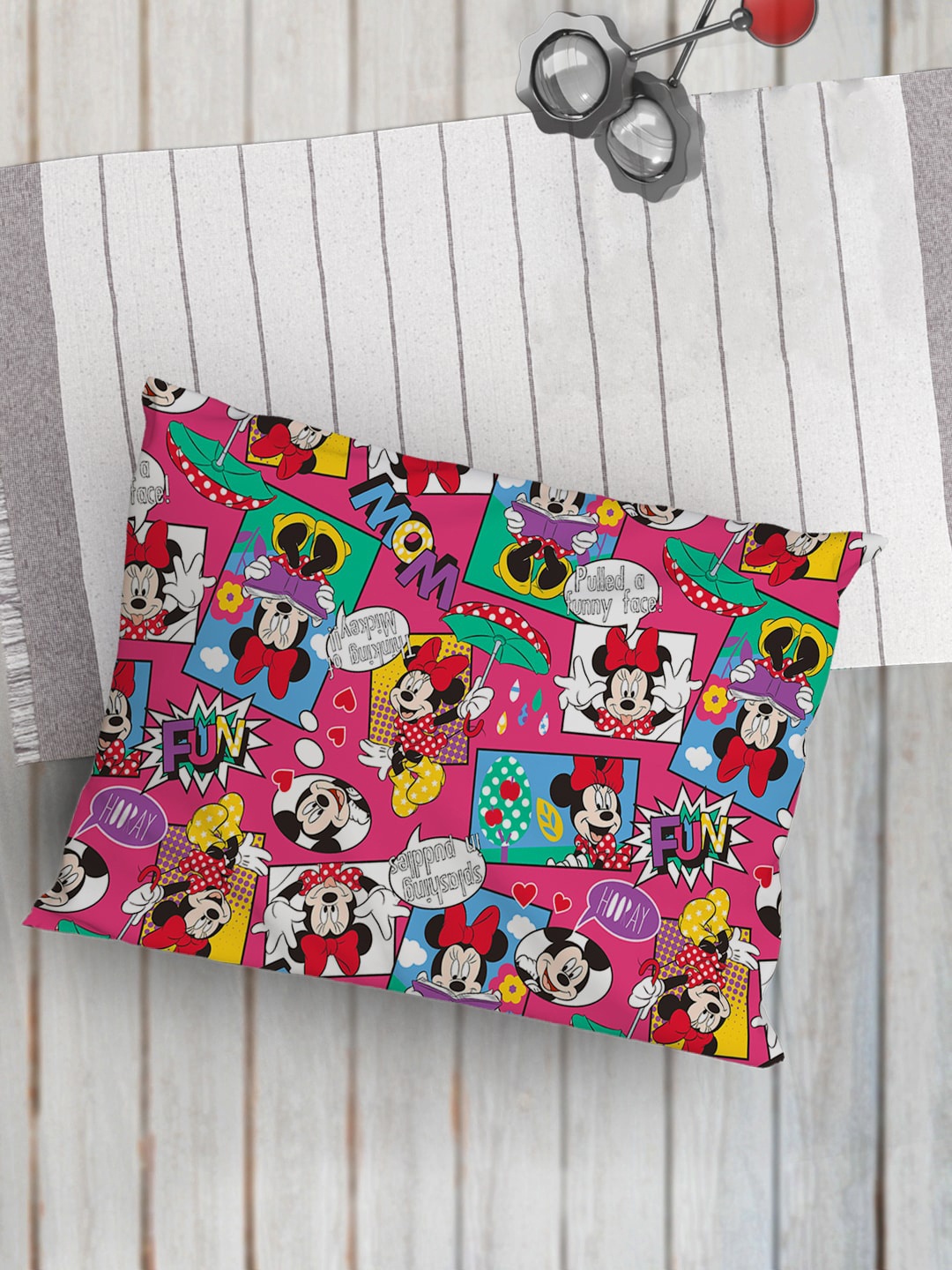

YK Kids Multicolored Minnie Mouse Printed Memory Foam Pillow, Multi