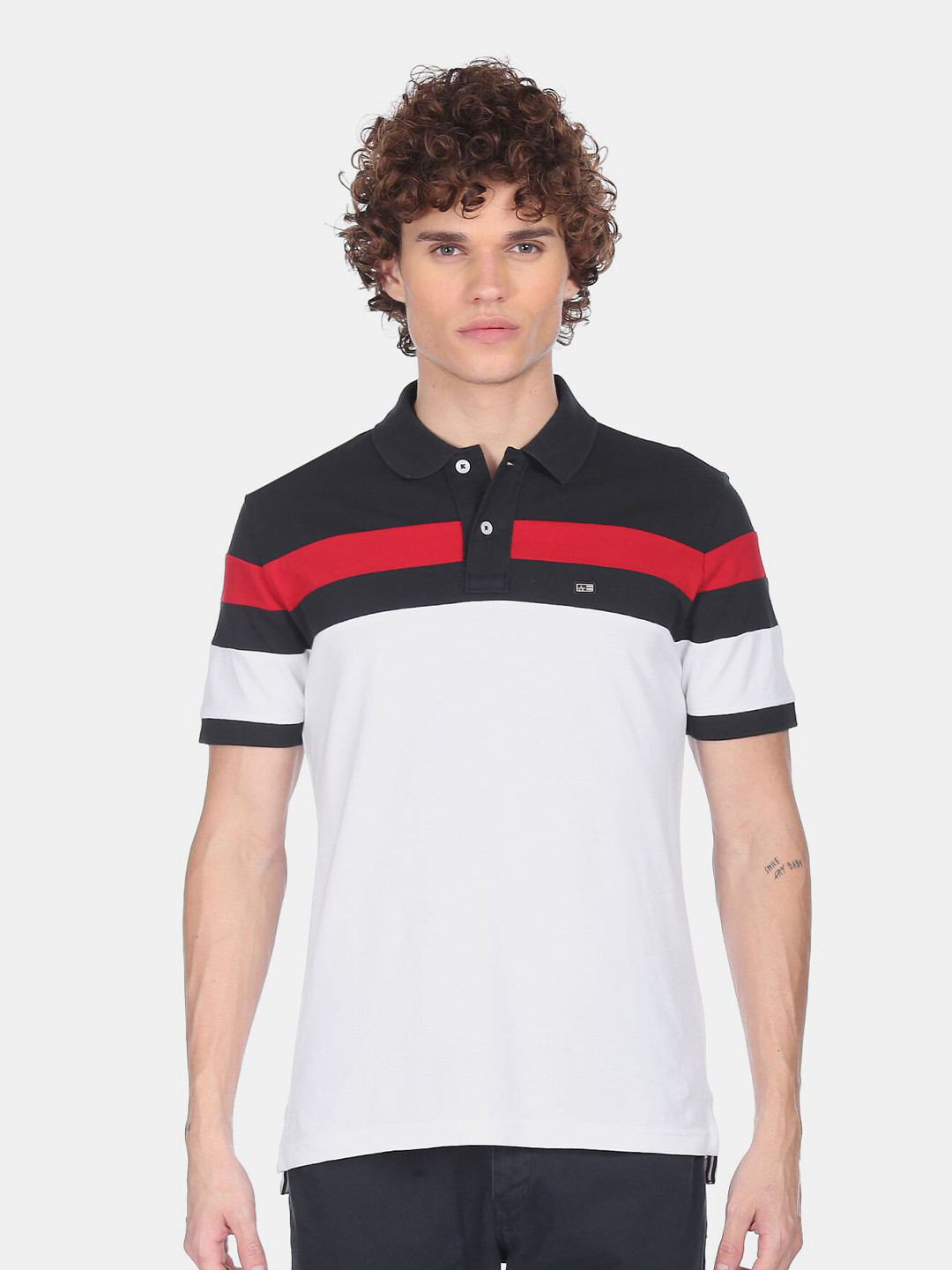 

Arrow Sport Men White Colourblocked Polo Collar Applique T-shirt