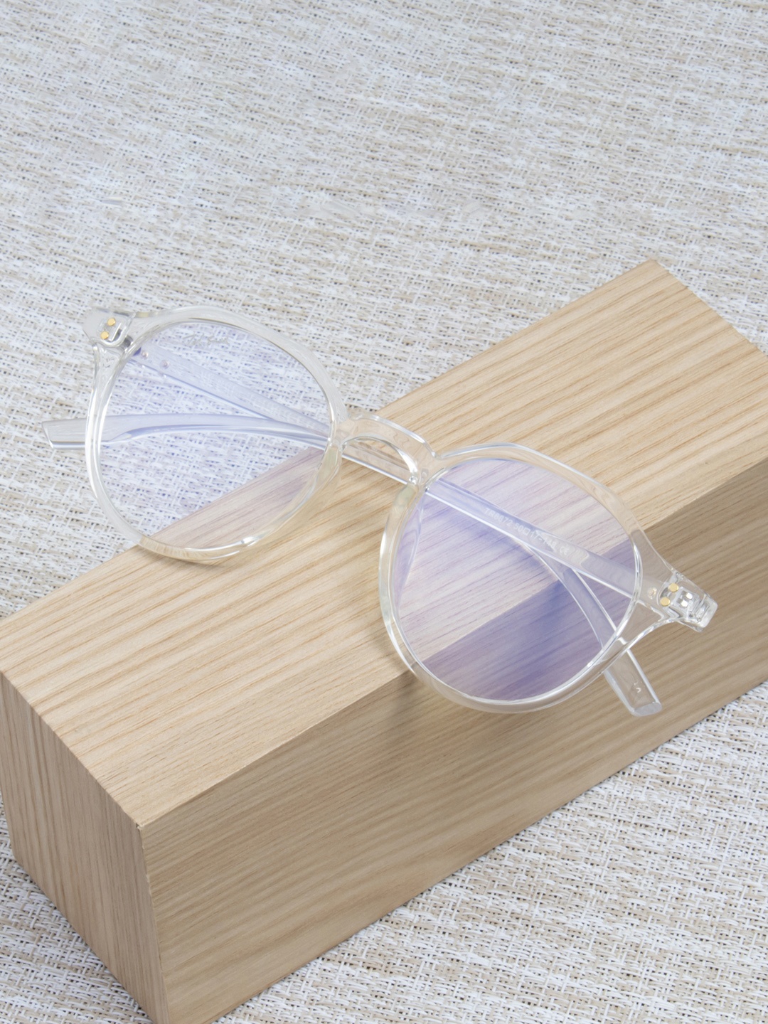 

Ted Smith Unisex Transparent Solid Round Sunglasses TSI-8872-CRY