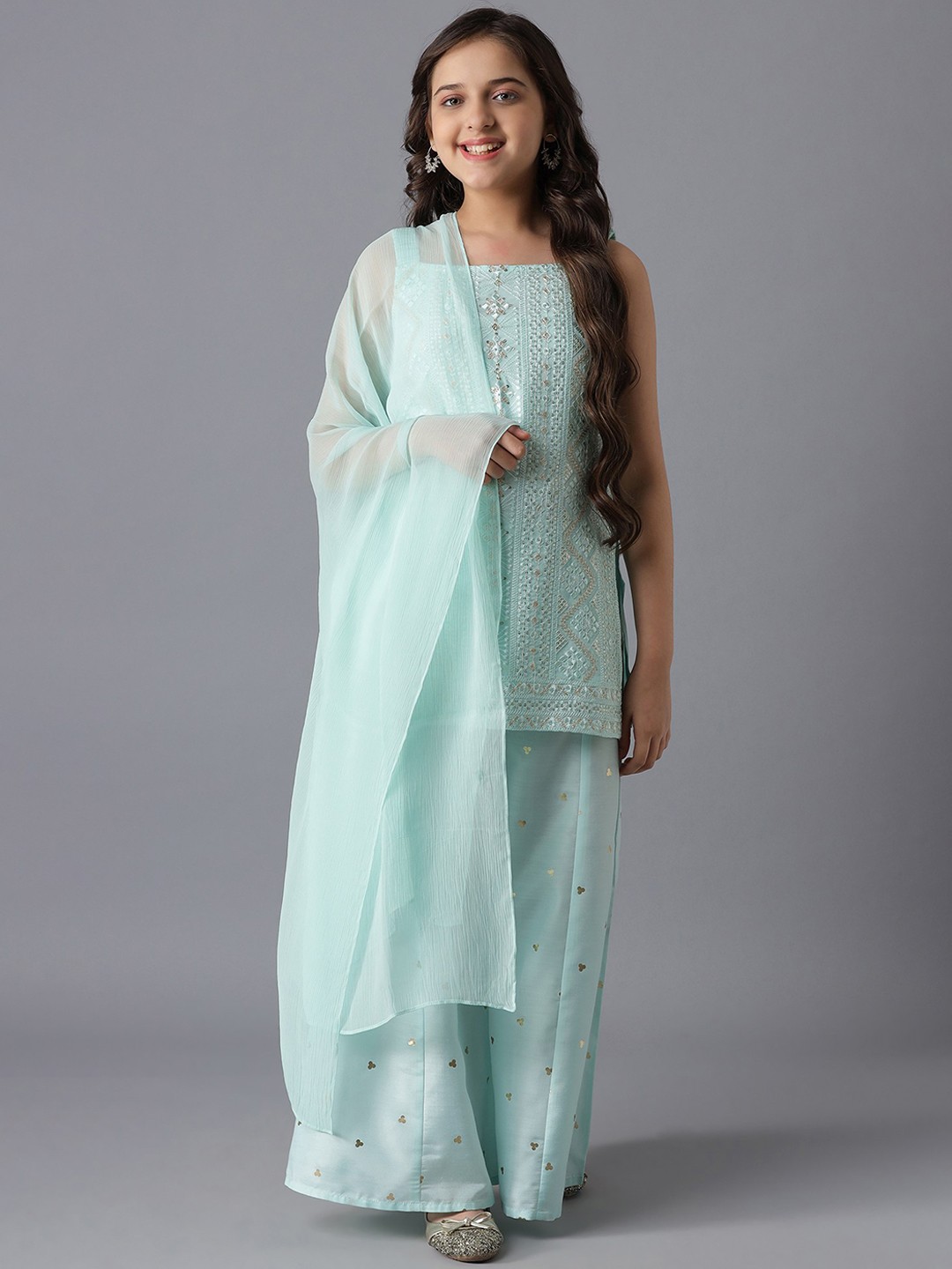 

AURELIA Girls Sea Green Ethnic Motifs Embroidered Kurti with Palazzos & With Dupatta