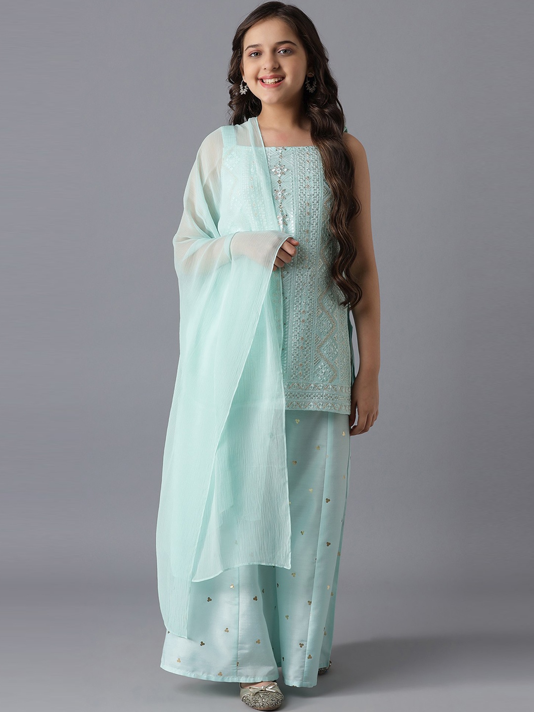 

AURELIA Girls Blue Embroidered Kurta