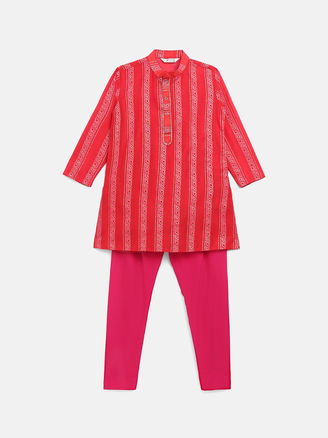

Boys Red Ethnic Motifs Pleated Gotta Patti Kurta with Pyjamas