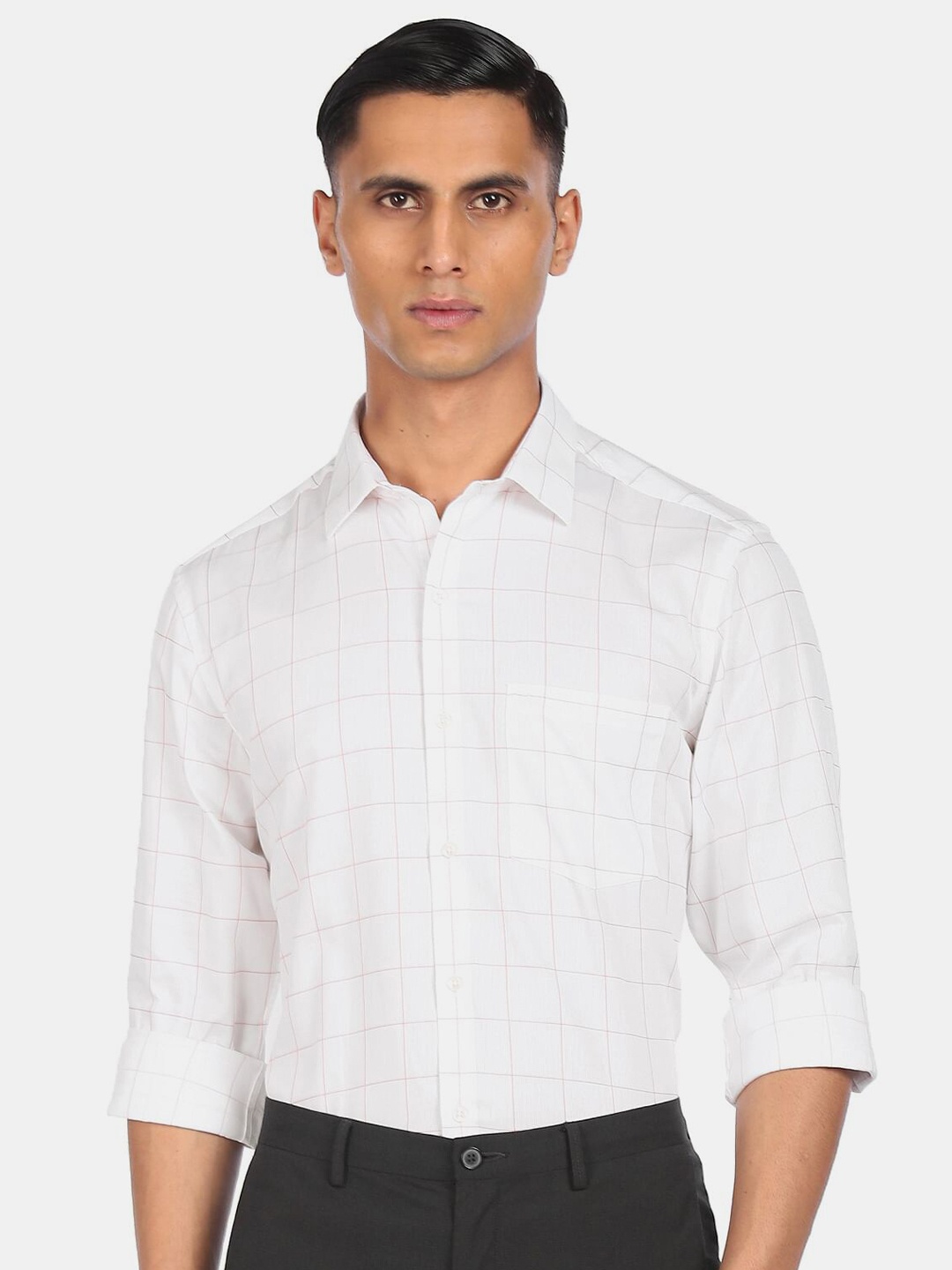 

Arrow Men White & Red Windowpane Checks Pure Cotton Casual Shirt