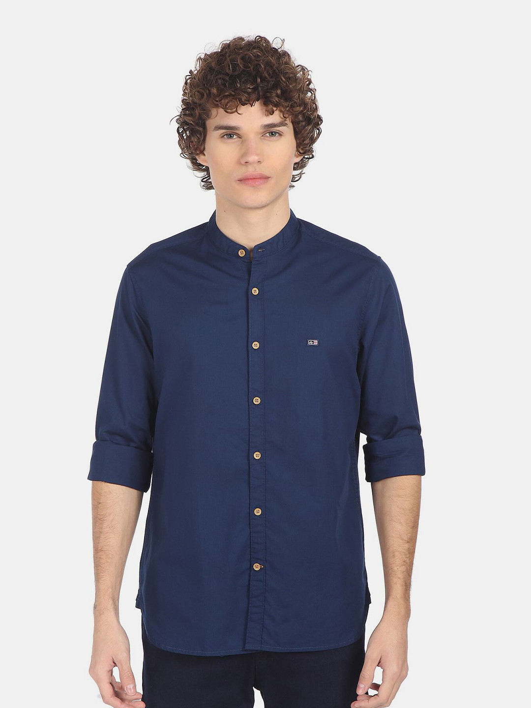 

Arrow Men Blue Casual Pure Cotton Shirt