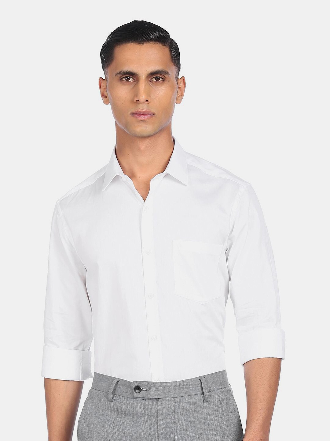 

Arrow Men White Pure Cotton Formal Shirt