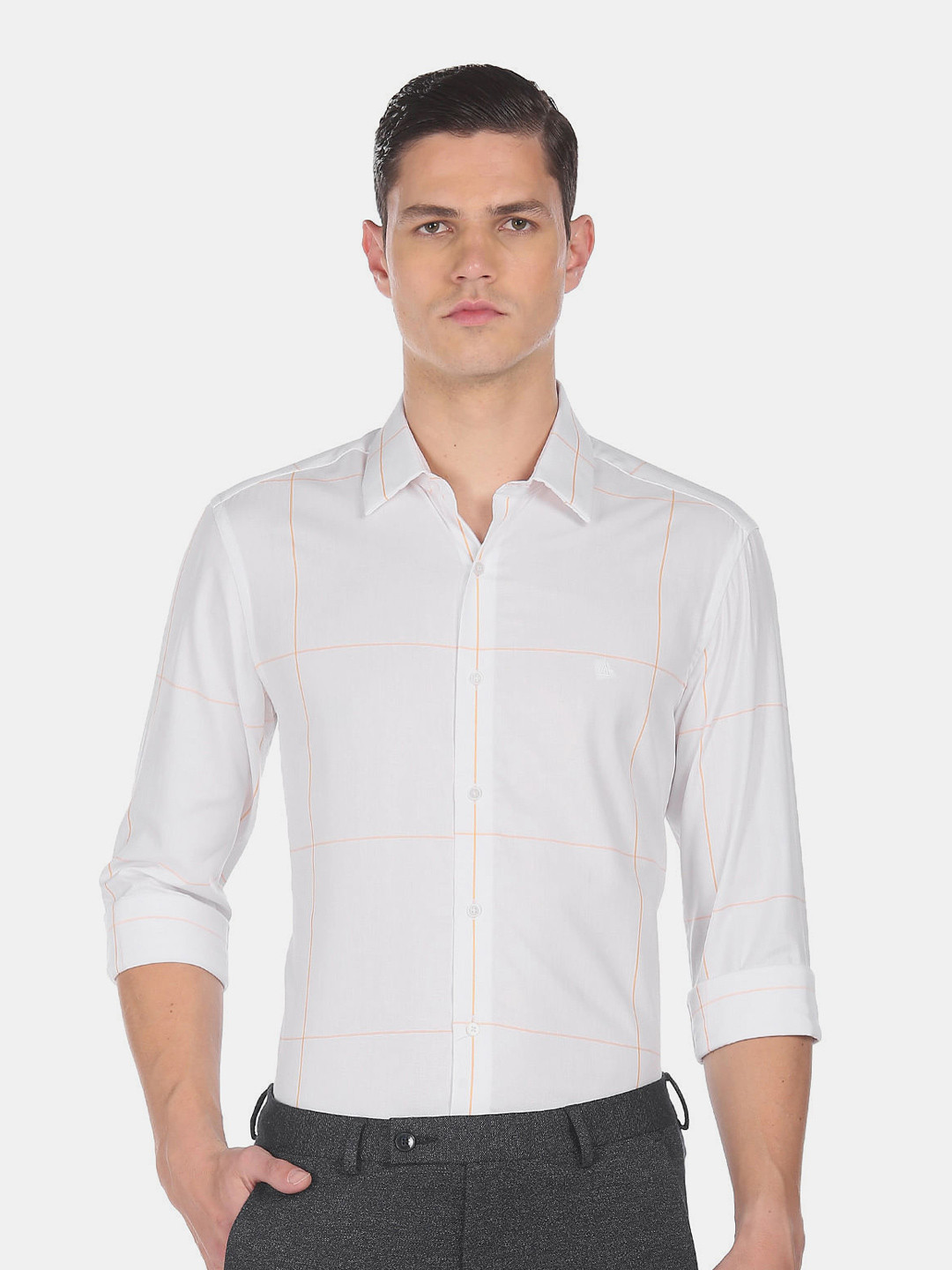 

Arrow Men White & Beige Slim Fit Windowpane Checks Checked Pure Cotton Formal Shirt
