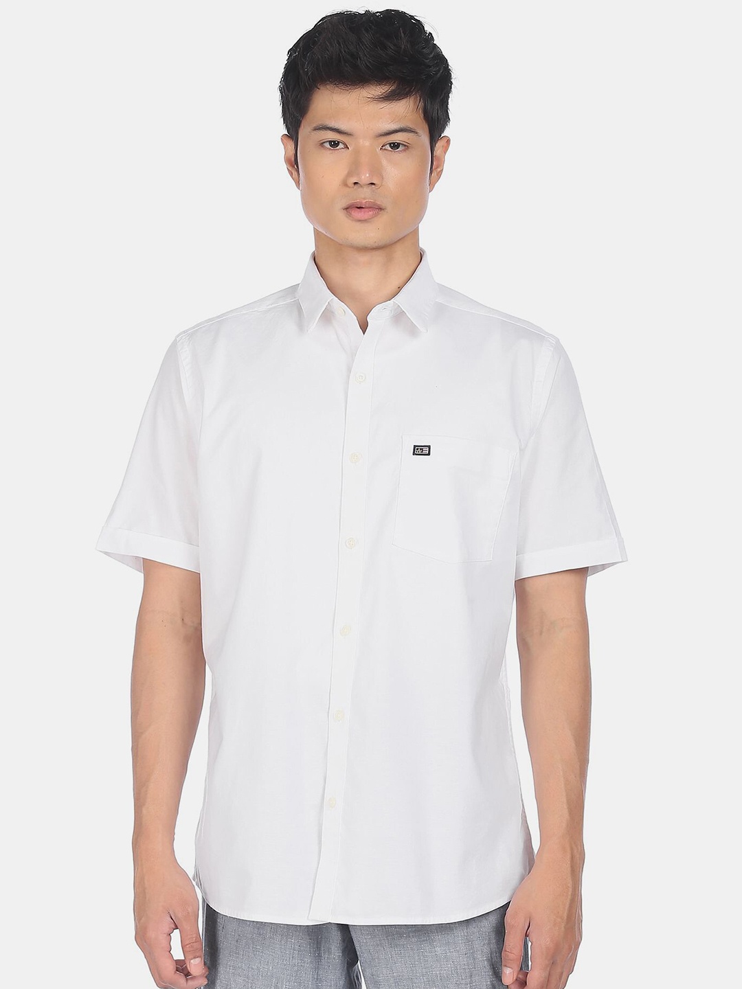 

Arrow Men White Pure Cotton Casual Shirt