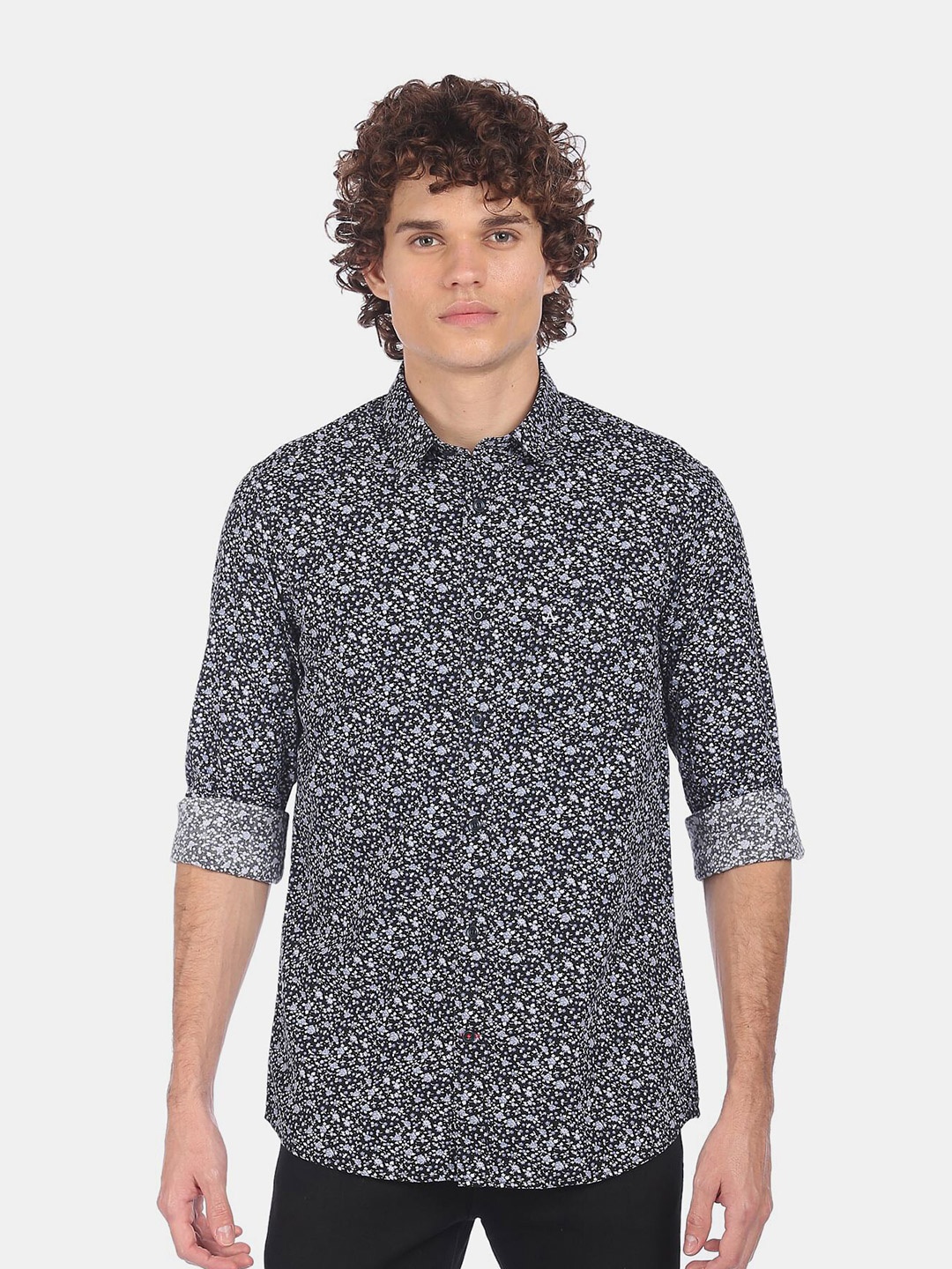 

Arrow Sport Men Black Floral Printed Pure Cotton Casual Shirt