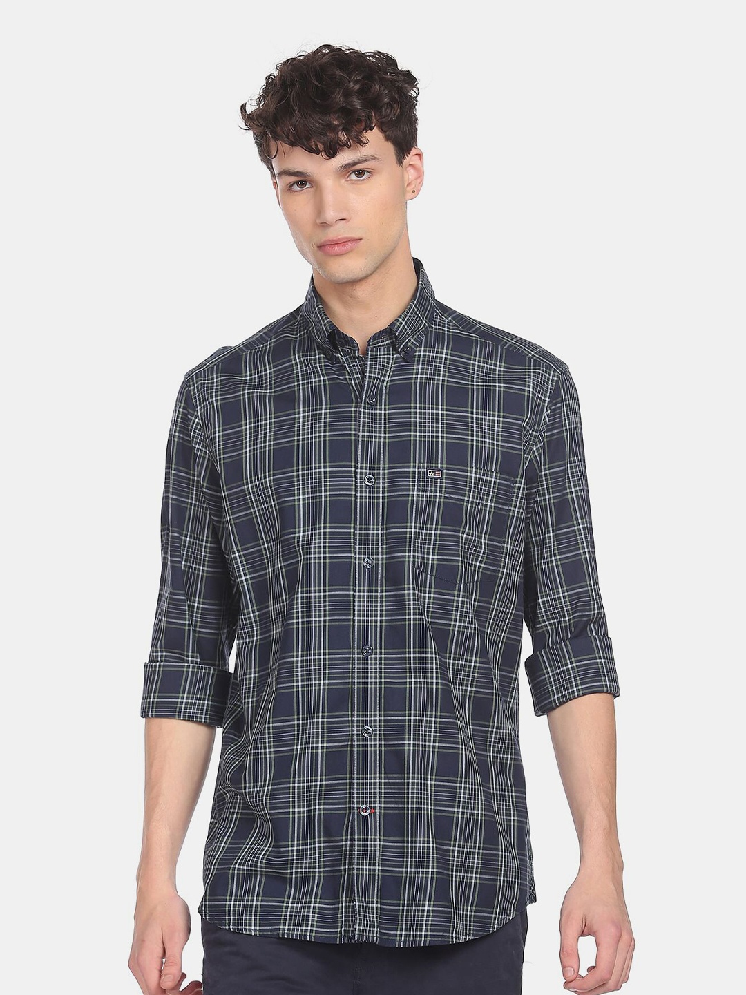 

Arrow Sport Men Navy Blue & Green Checked Pure Cotton Casual Shirt