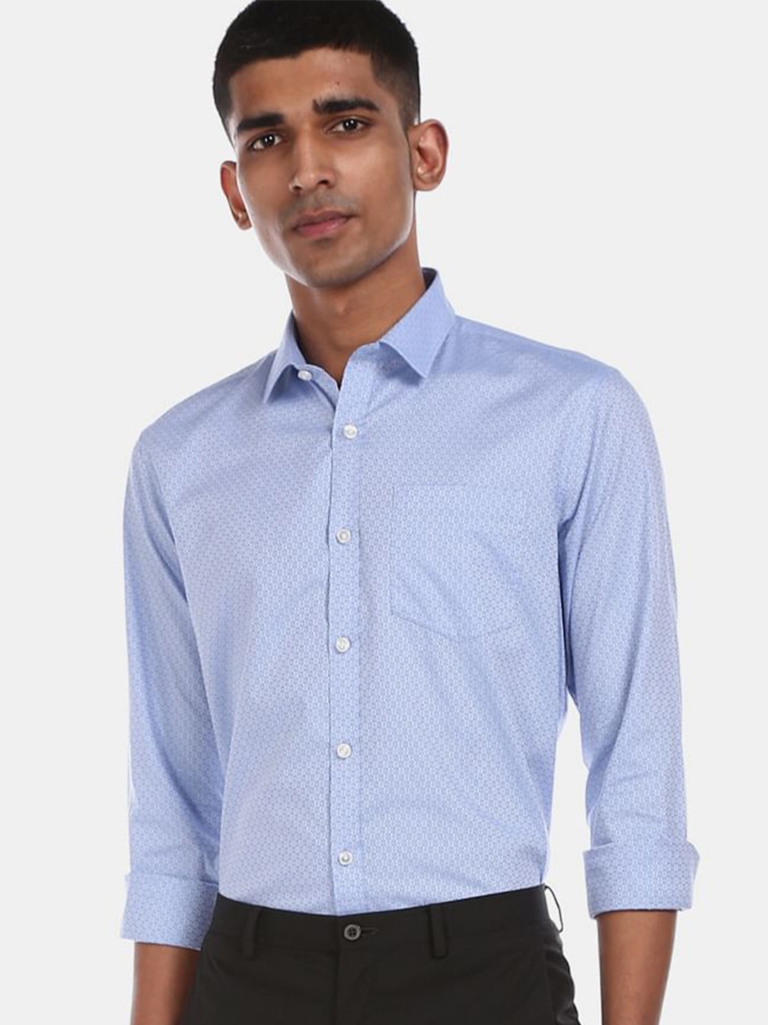 

Excalibur Men Blue Self Design Pure Cotton Formal Shirt