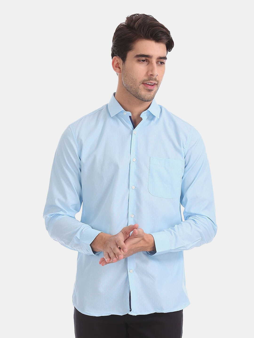 

Excalibur Men Blue Striped Regular Fit Casual Shirt
