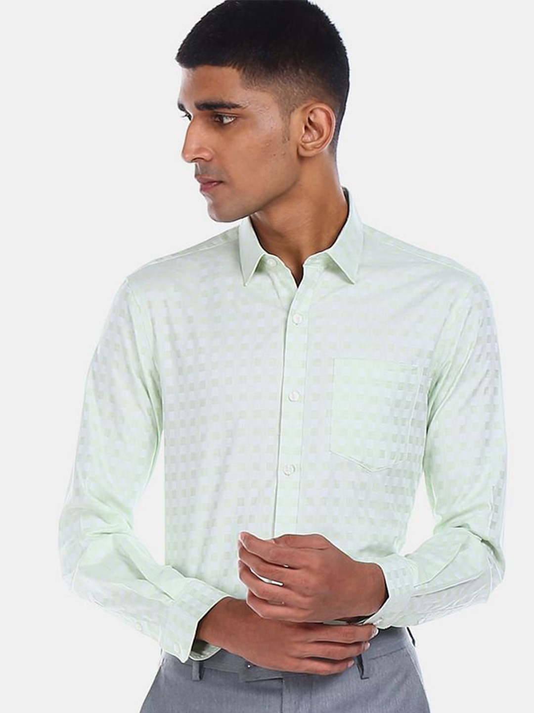 

Excalibur Men Sea Green Pure Cotton Self Design Formal Shirt