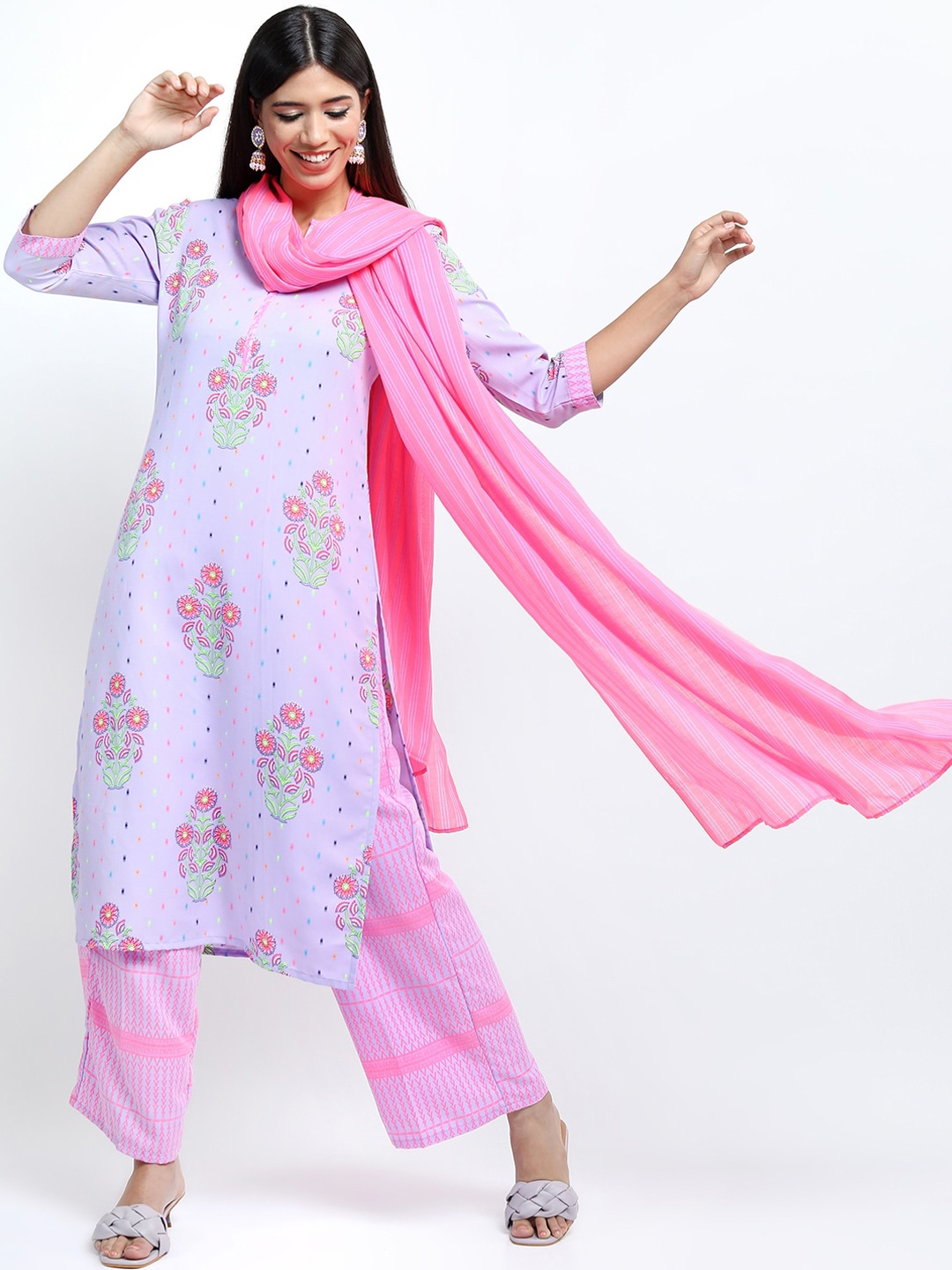 

Vishudh Women Lavender & Pink Ethnic Motifs Printed Kurta with Palazzos & Dupatta