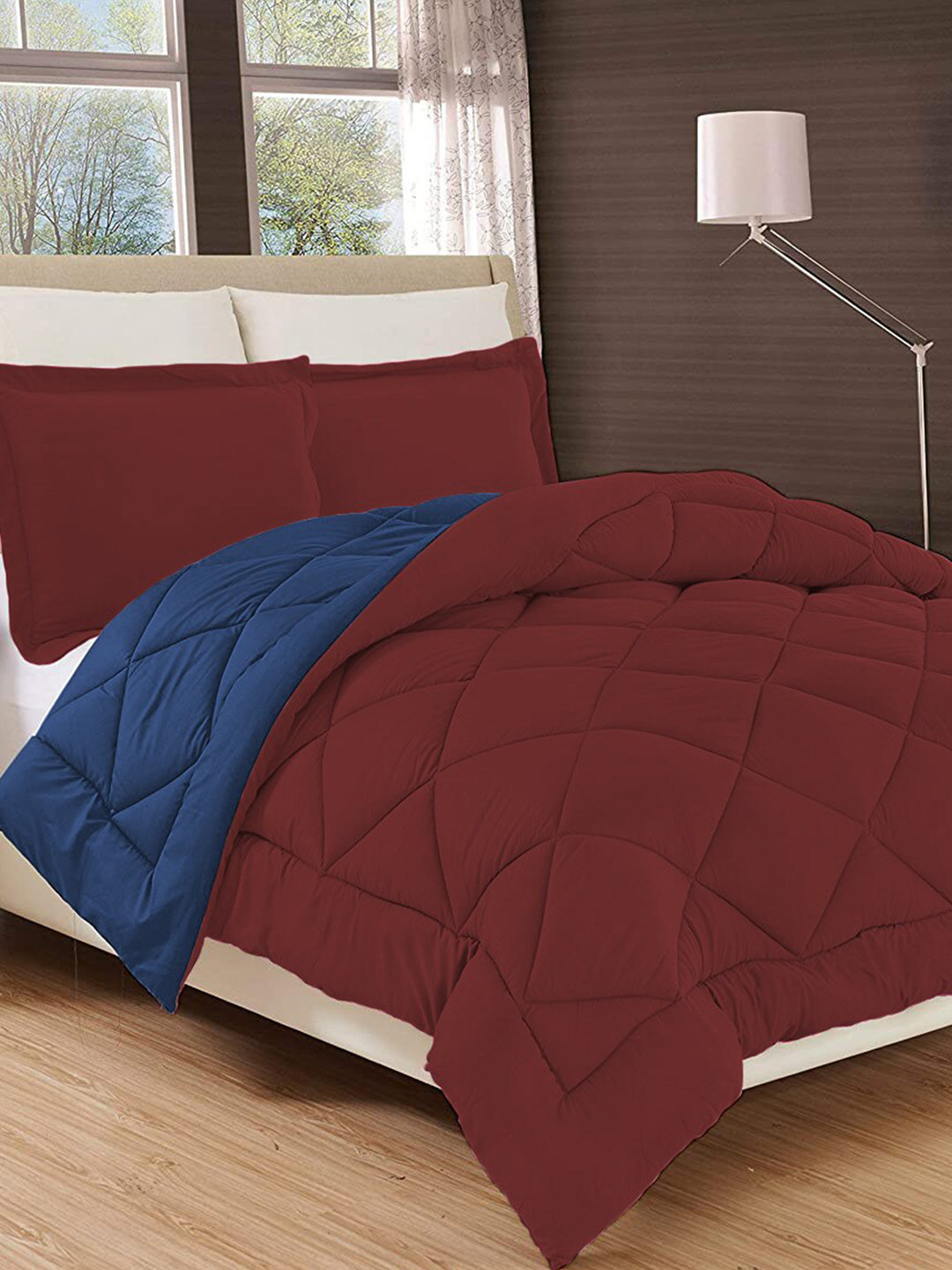 

Sasimo Maroon & Navy Blue AC Room 210 GSM Double Bed Comforter