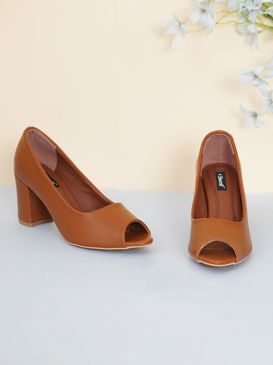 

Sherrif Shoes Brown Block Peep Toes