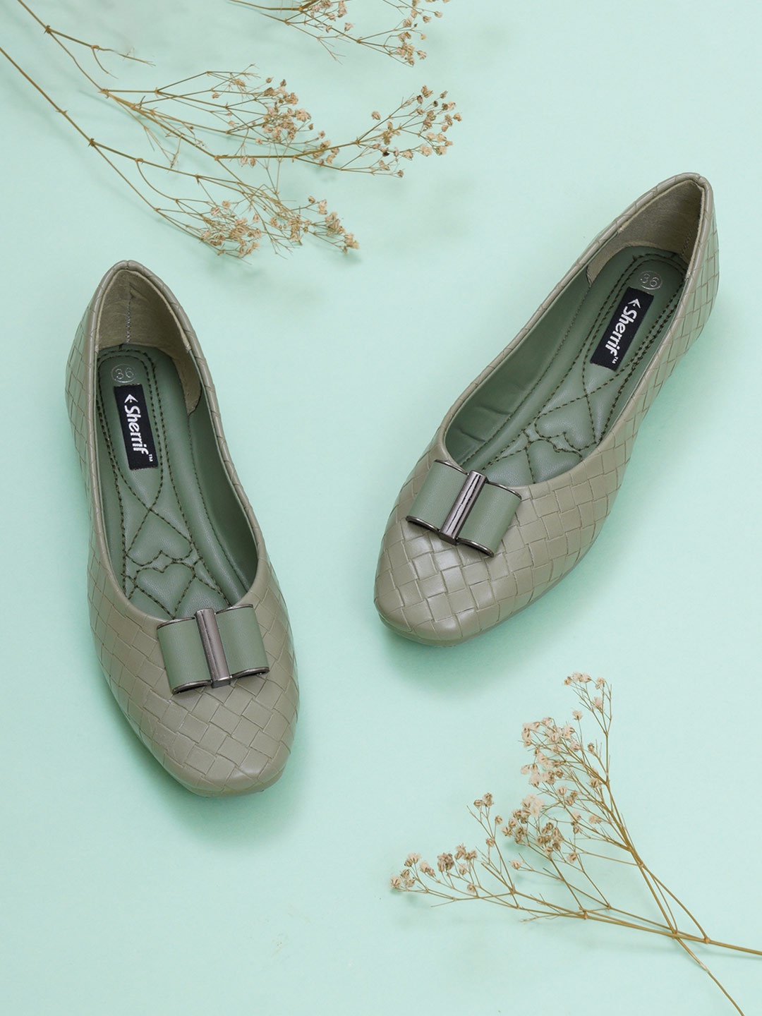 

Sherrif Shoes Women Green Textured Ballerinas with Bows
