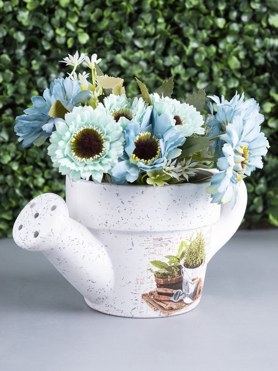 

MARKET99 White Ceramic Table Planter