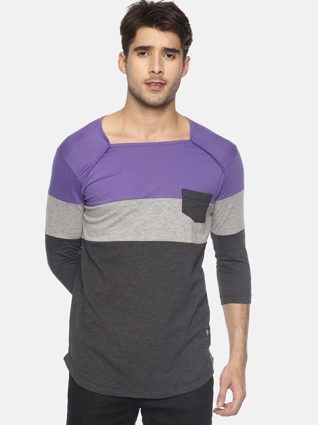 

KULTPRIT Men Grey & Purple Colourblocked Pure Cotton Slim Fit T-shirt