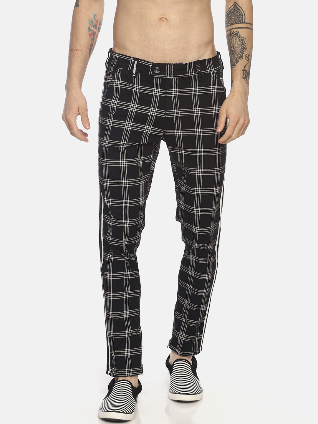 

IMPACKT Men Black Checked Slim Fit Trousers