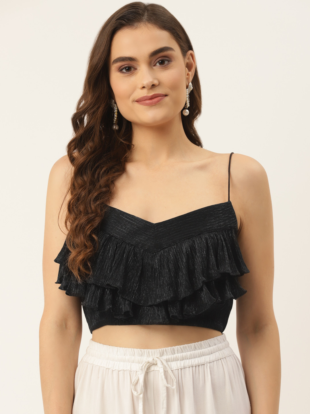 

NDS Niharikaa Designer Studio Black Solid Ruffle Detail Padded Saree Blouse
