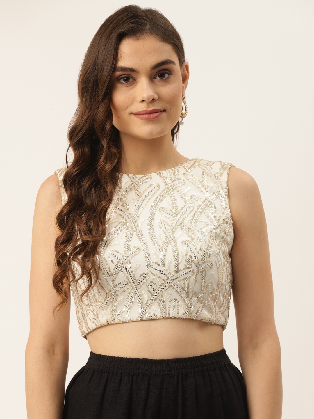 

NDS Niharikaa Designer Studio Women Off White & Golden Embroidered Padded Blouse