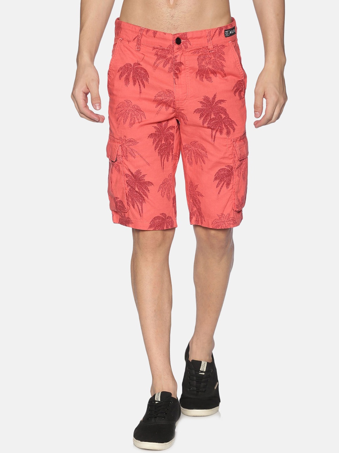 

KULTPRIT Men Peach-Coloured Floral Printed Regular Fit Cargo Shorts
