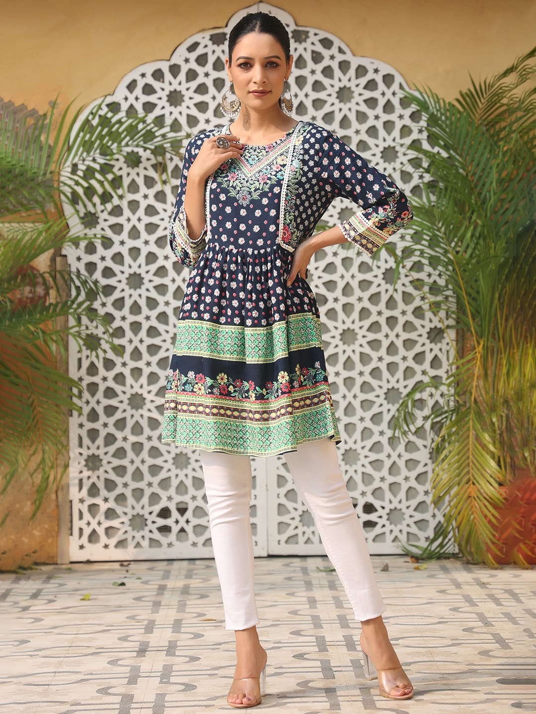 

Juniper Women Navy Blue Viscose Rayon Floral Printed Peplum Tunic